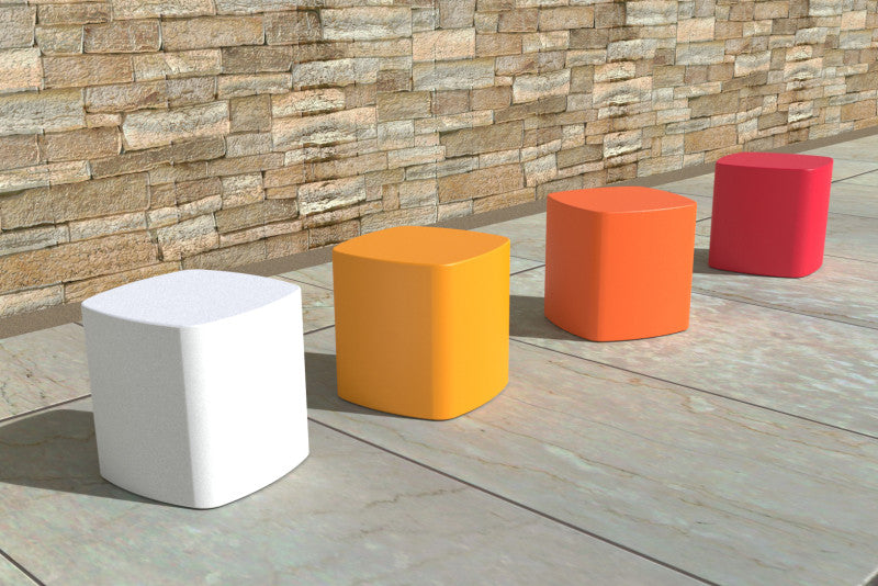 Skoar Side Table